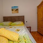 Svjetlana شقة دْغاماي